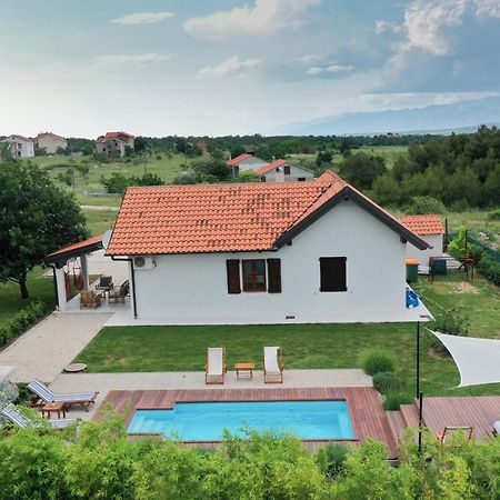 Villa Ena With Pool & Jacuzzi Donji Kasic 외부 사진